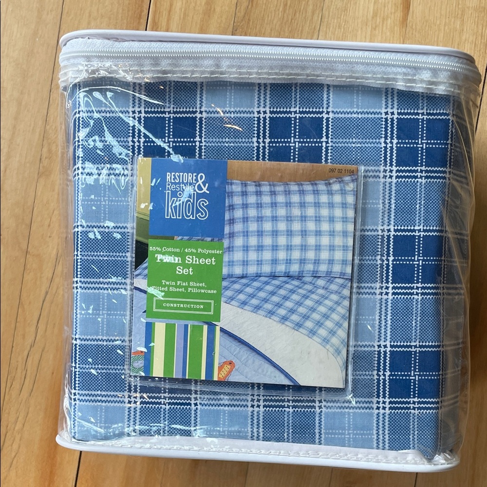 NWT Blue Plaid Twin Sheet Set